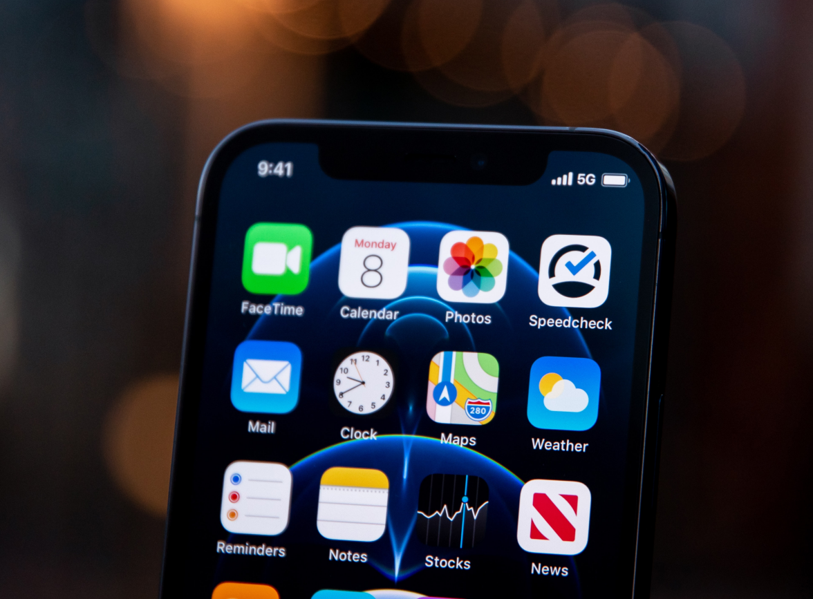 津南苹果手机维修分享为什么 iPhone 12 在冬季会自动关机 