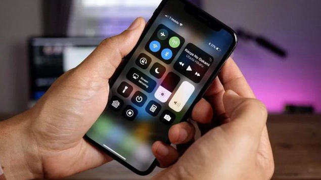 津南苹果手机维修分享iPhone 12信号差怎么办 